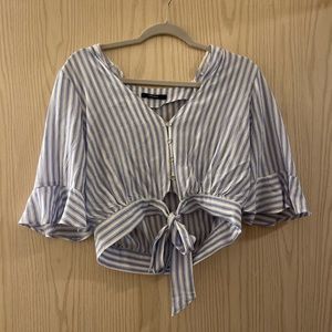 Forever 21 crop blouse